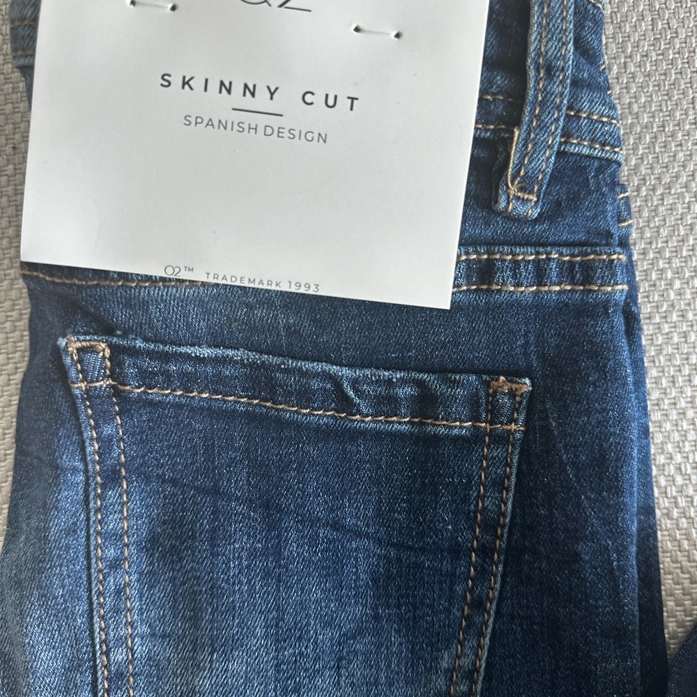 O2 Skinny Cut Jeans - Picture 2 of 5